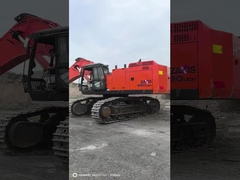 Использовал экскаватор
